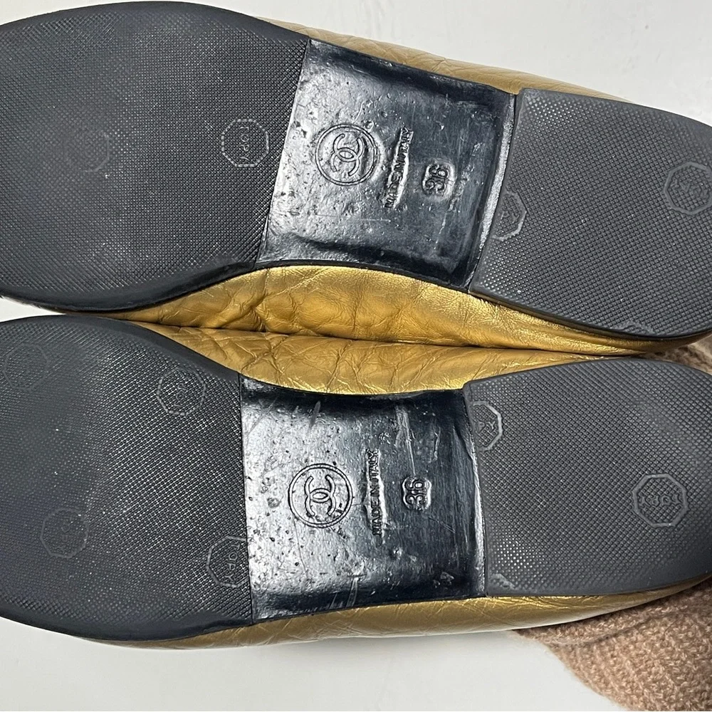 CHANEL Metallic Gold Flats with Bow
